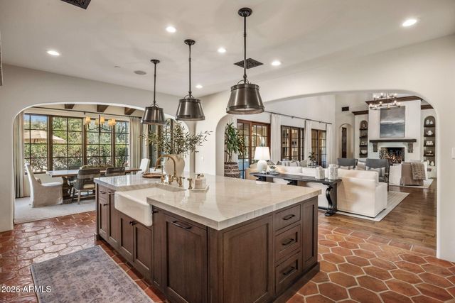 9290 E THOMPSON PEAK Parkway 455, Scottsdale, AZ 85255