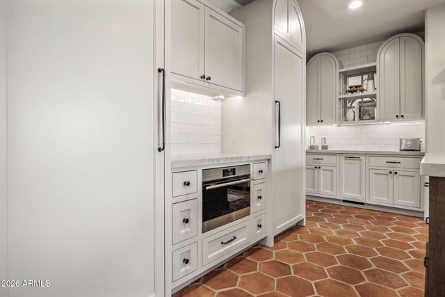 9290 E THOMPSON PEAK Parkway 455, Scottsdale, AZ 85255