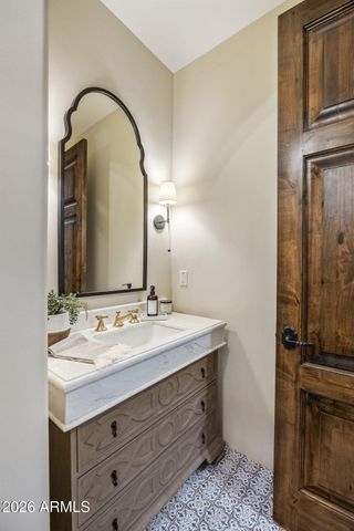 9290 E THOMPSON PEAK Parkway 455, Scottsdale, AZ 85255