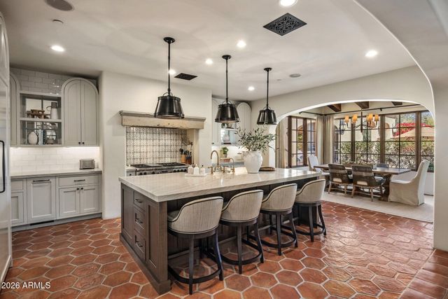 9290 E THOMPSON PEAK Parkway 455, Scottsdale, AZ 85255