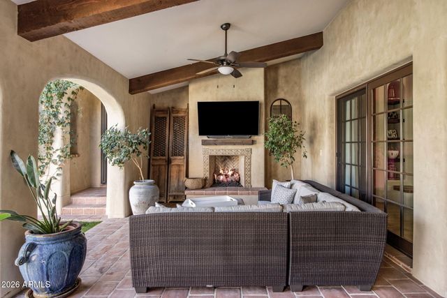 9290 E THOMPSON PEAK Parkway 455, Scottsdale, AZ 85255