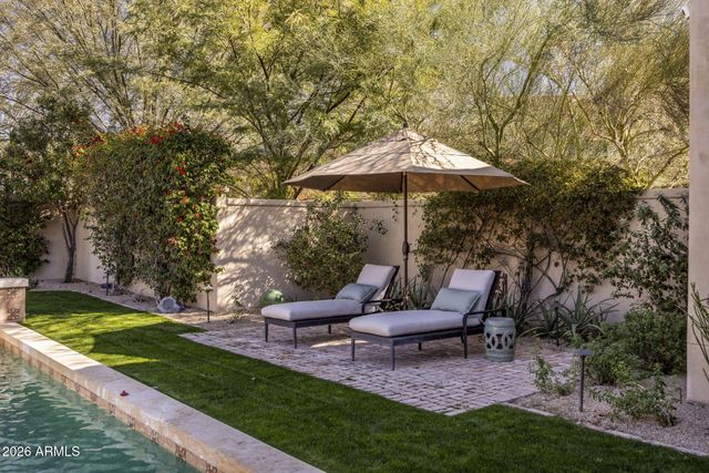 9290 E THOMPSON PEAK Parkway 455, Scottsdale, AZ 85255