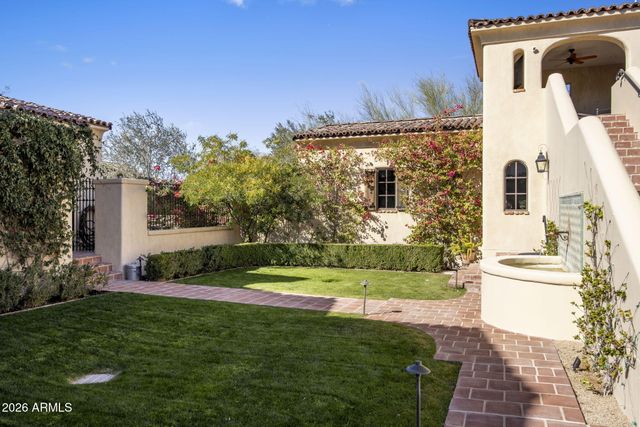 9290 E THOMPSON PEAK Parkway 455, Scottsdale, AZ 85255