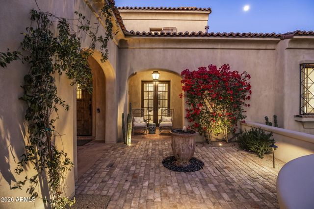 9290 E THOMPSON PEAK Parkway 455, Scottsdale, AZ 85255