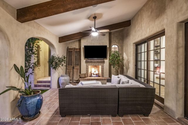 9290 E THOMPSON PEAK Parkway 455, Scottsdale, AZ 85255