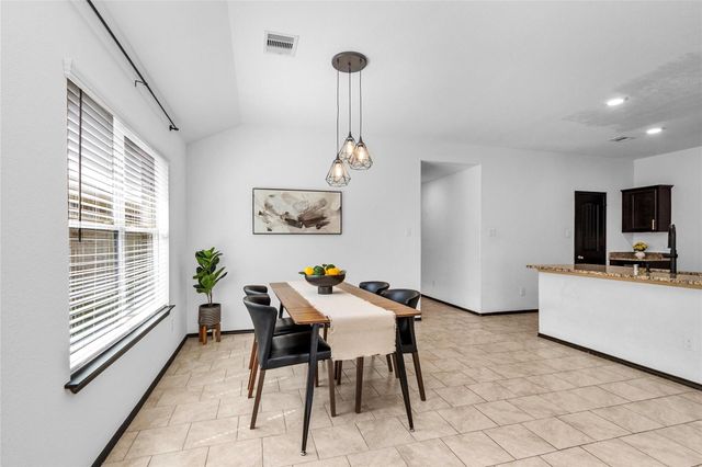 23050 Ari Creek Way, Tomball, TX 77375