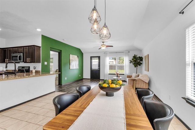 23050 Ari Creek Way, Tomball, TX 77375