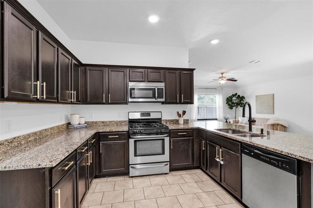 23050 Ari Creek Way, Tomball, TX 77375