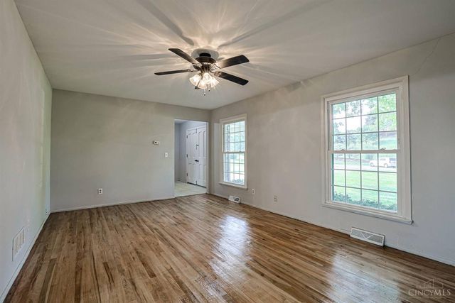 11180 Lincolnshire Drive, Forest Park, OH 45240