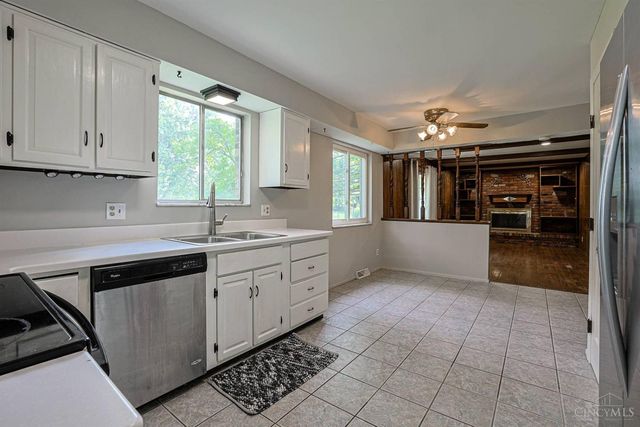 11180 Lincolnshire Drive, Forest Park, OH 45240