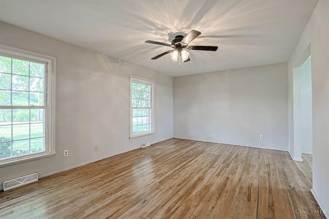 11180 Lincolnshire Drive, Forest Park, OH 45240