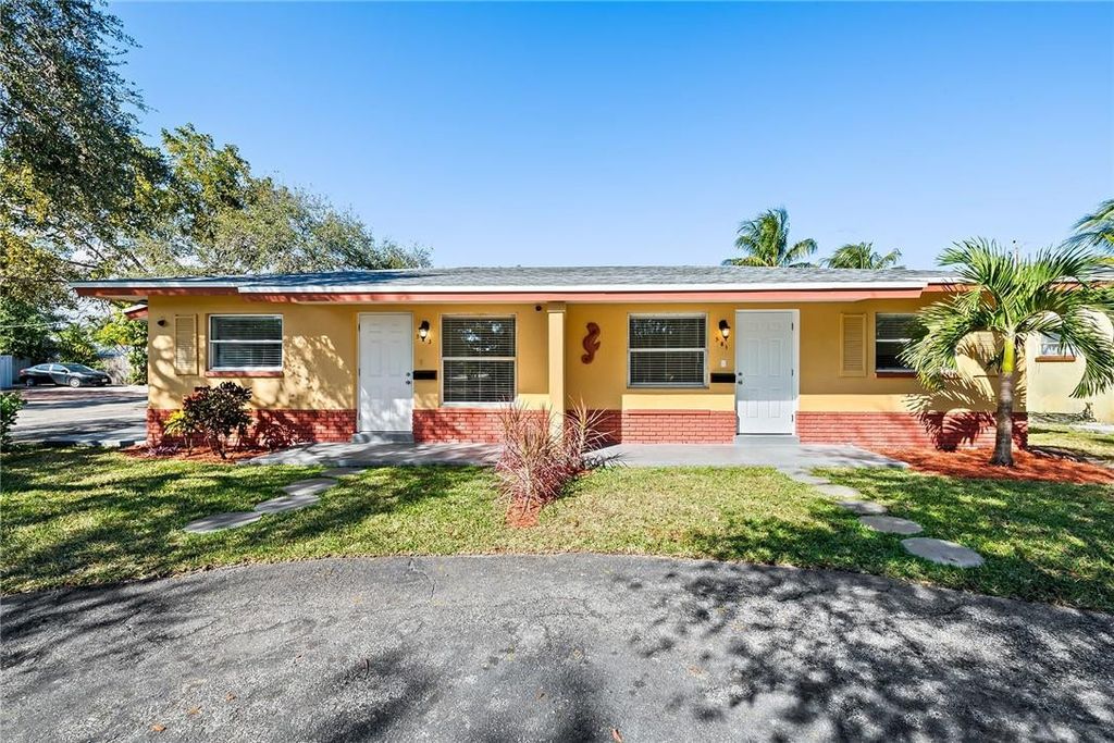 581 NW 17th Place, Fort Lauderdale, FL 33311