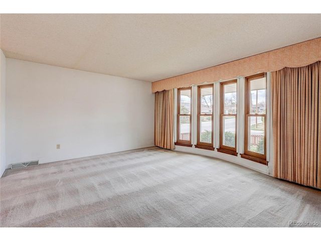 806 Cole St, Golden, CO 80401