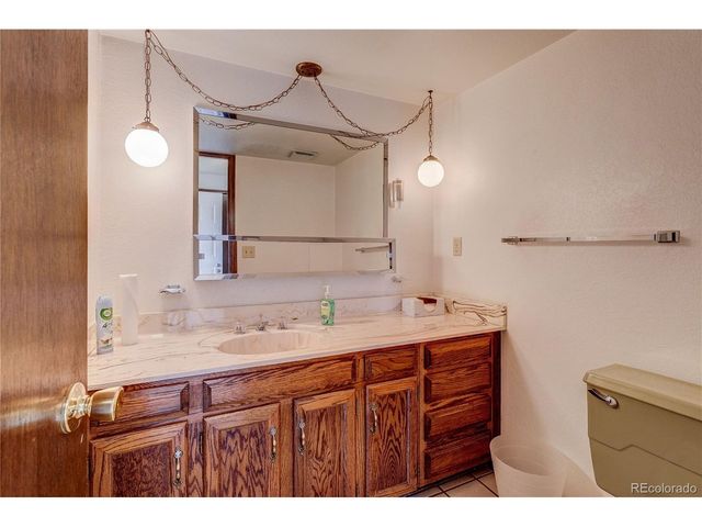 806 Cole St, Golden, CO 80401