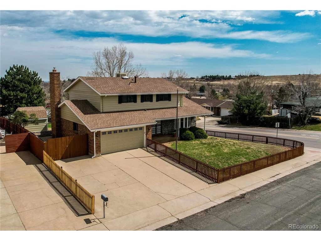 806 Cole St, Golden, CO 80401