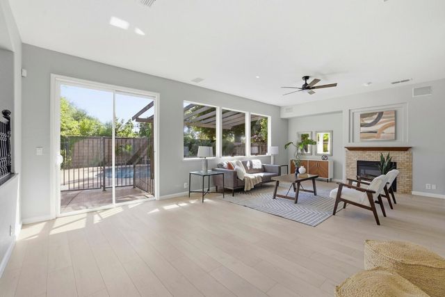 509 Tarrant Ct, Roseville, CA 95747