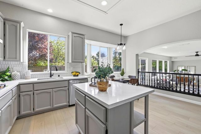 509 Tarrant Ct, Roseville, CA 95747