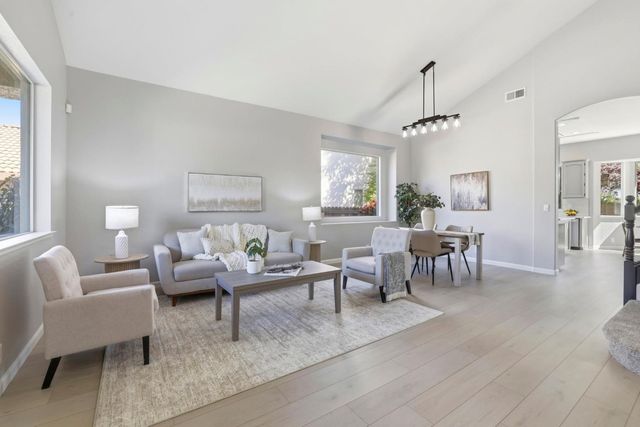 509 Tarrant Ct, Roseville, CA 95747