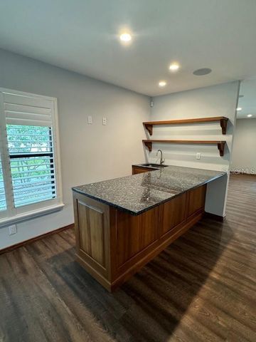 5033 VIVIENDA WAY 19, Sarasota, FL 34235