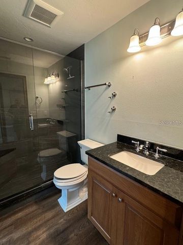 5033 VIVIENDA WAY 19, Sarasota, FL 34235