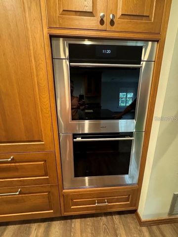 5033 VIVIENDA WAY 19, Sarasota, FL 34235