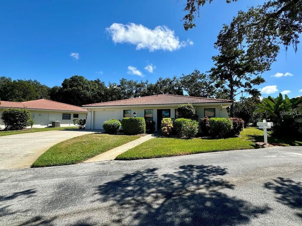 5033 VIVIENDA WAY 19, Sarasota, FL 34235