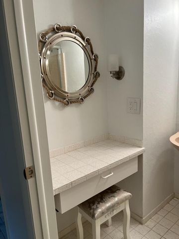 117 Lehane Terrace 210, North Palm Beach, FL 33408