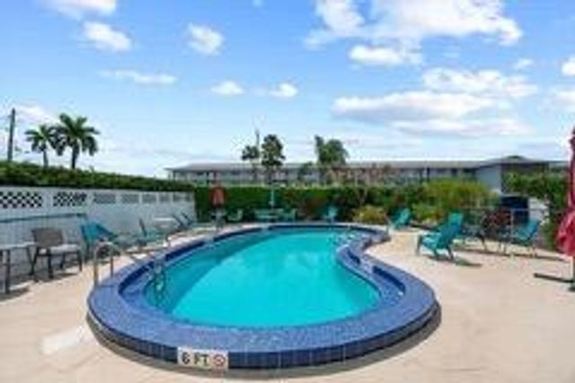 117 Lehane Terrace 210, North Palm Beach, FL 33408
