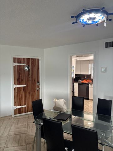 117 Lehane Terrace 210, North Palm Beach, FL 33408