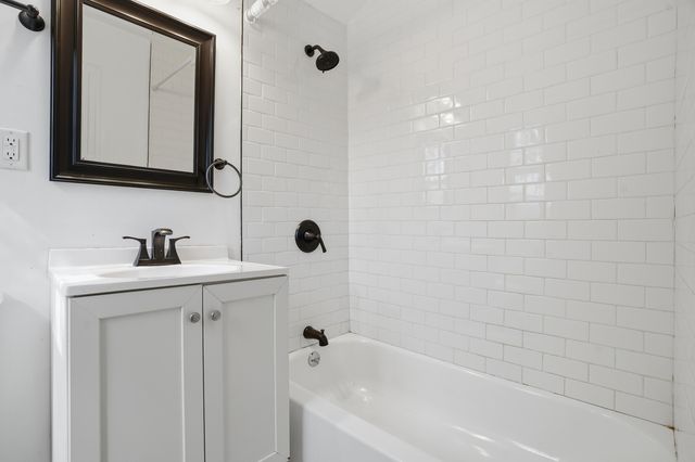 921 173rd Street, Hammond, IN 46324