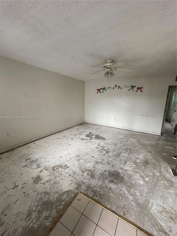 13500 NE 3rd Ct 408, North Miami, FL 33161