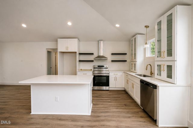 606 E Bay Street, Dunn, NC 28334