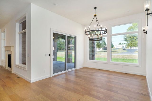 2199 N Silver Charm Avenue, Springfield, MO 65802