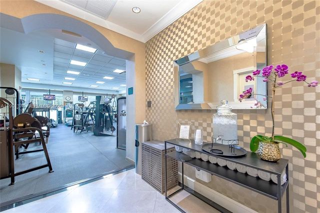 9559 Collins Ave S6-C, Surfside, FL 33154