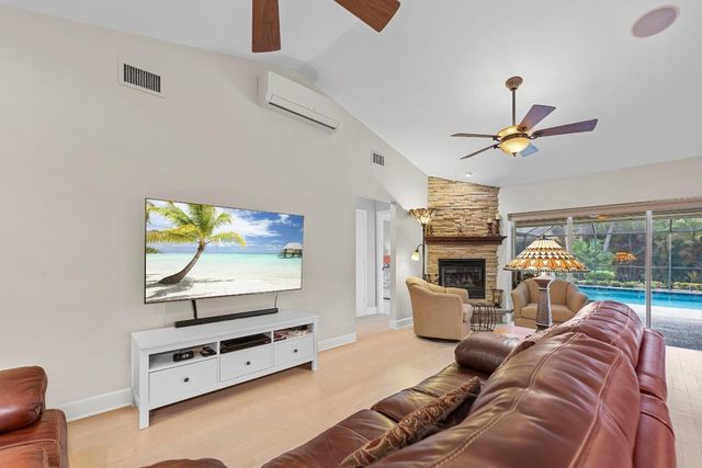 14409 67th Trail N, Palm Beach Gardens, FL 33418