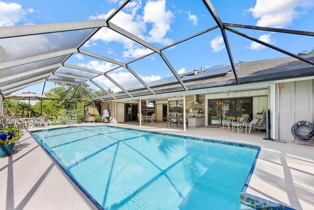 14409 67th Trail N, Palm Beach Gardens, FL 33418