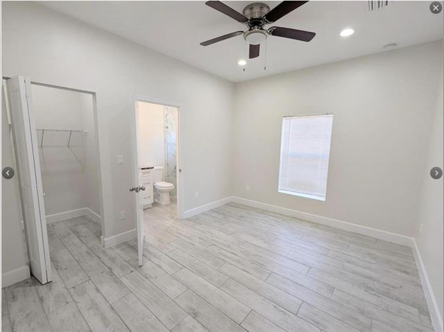 1562 W 26th Court, Riviera Beach, FL 33404