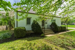 1887 E Cooke Road, A, Columbus, OH 43224