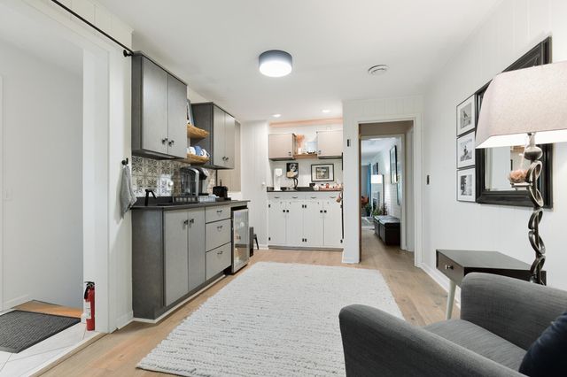 18150 Honeysuckle Lane, Wayzata, MN 55391