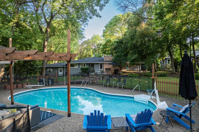 18150 Honeysuckle Lane, Wayzata, MN 55391