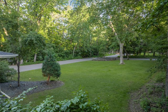 18150 Honeysuckle Lane, Wayzata, MN 55391