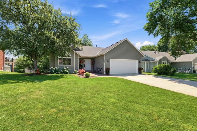 990 Ticonderoga Trail, Eagan, MN 55123