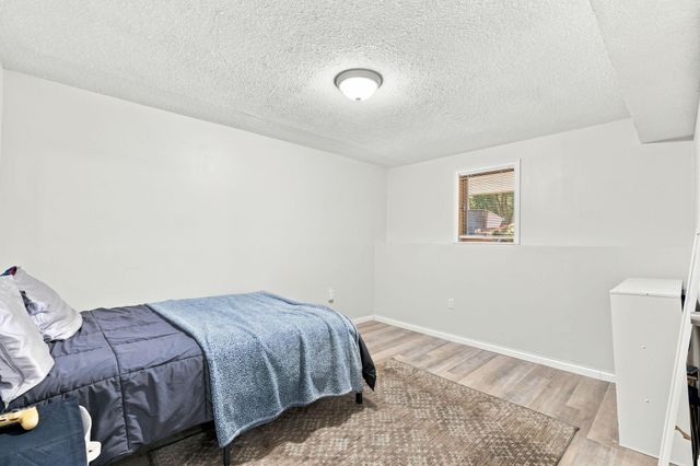 990 Ticonderoga Trail, Eagan, MN 55123