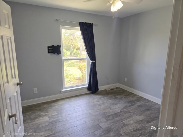 10267 Lake Park Ave, Gonzales, LA 70737