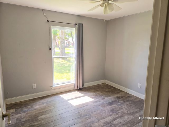 10267 Lake Park Ave, Gonzales, LA 70737