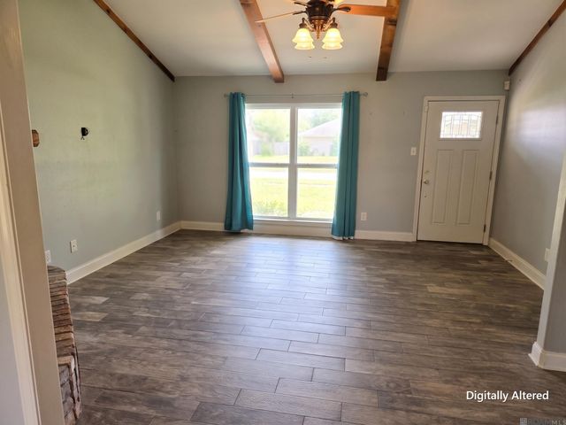 10267 Lake Park Ave, Gonzales, LA 70737