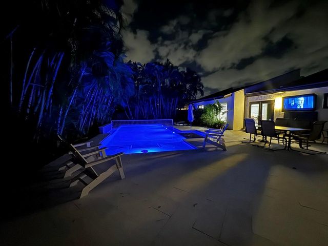 630 NE 15th Place, Boynton Beach, FL 33435