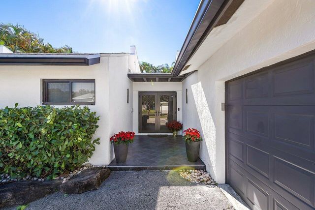 630 NE 15th Place, Boynton Beach, FL 33435