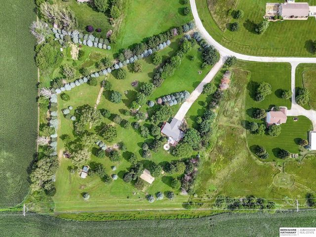 19425 Hilltop Drive, Gretna, NE 68028