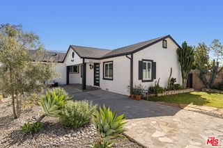 2130 El Sereno Avenue, Altadena, CA 91001